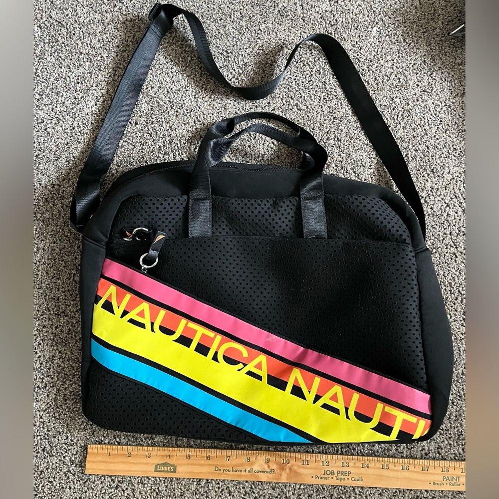 Women’s Medium Sized Black Nautica Bag